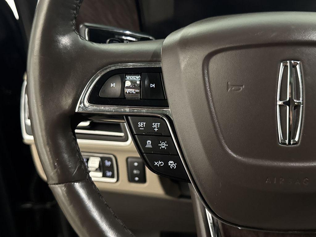 used 2022 Lincoln Navigator car, priced at $50,500
