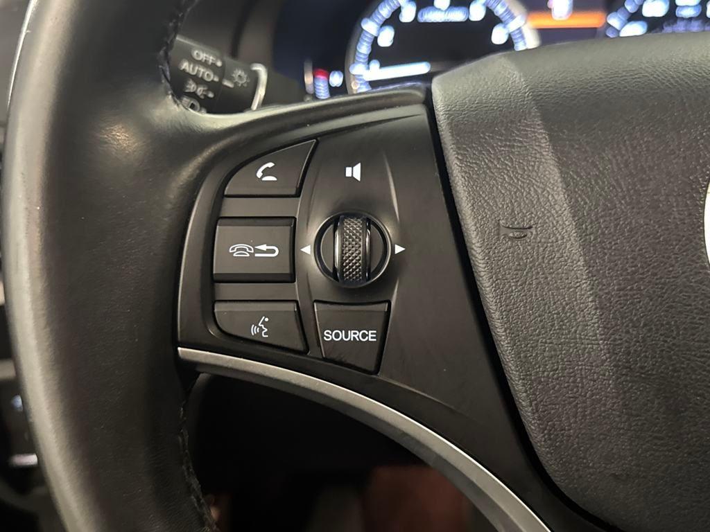 used 2020 Acura MDX car, priced at $21,500