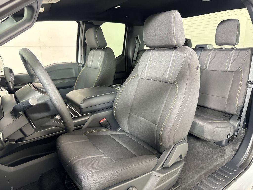 new 2025 Ford F-150 car, priced at $39,702