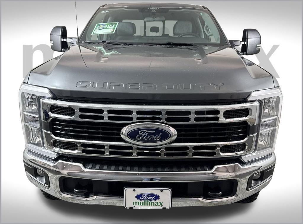 new 2025 Ford F-250 car, priced at $60,900