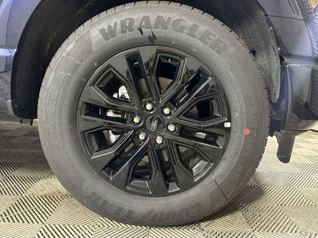 new 2025 Ford F-150 car, priced at $52,976