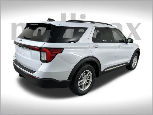 new 2025 Ford Explorer car, priced at $37,101