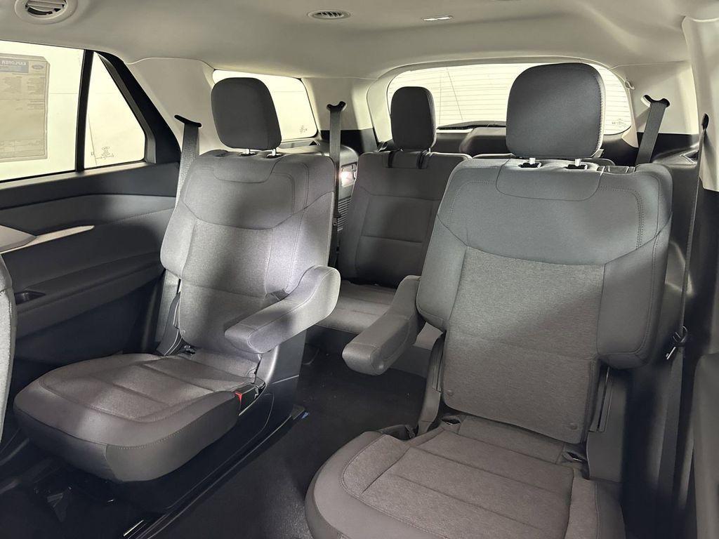 new 2025 Ford Explorer car, priced at $37,101