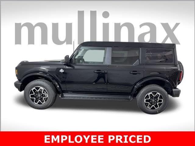 new 2025 Ford Bronco car, priced at $46,574