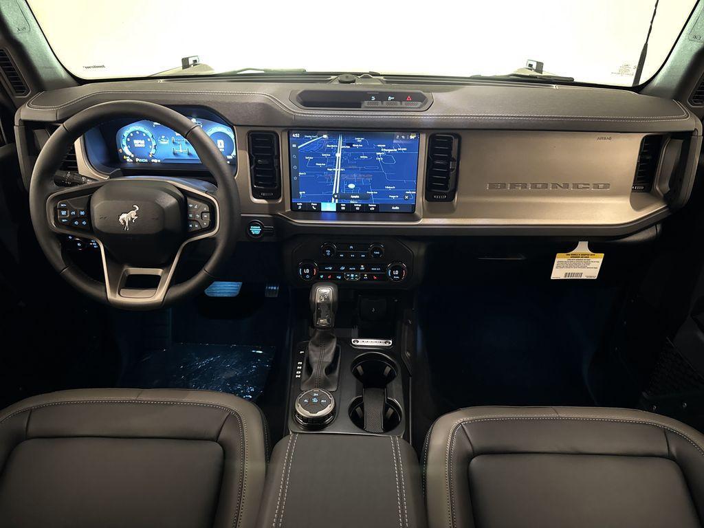 new 2025 Ford Bronco car, priced at $46,574