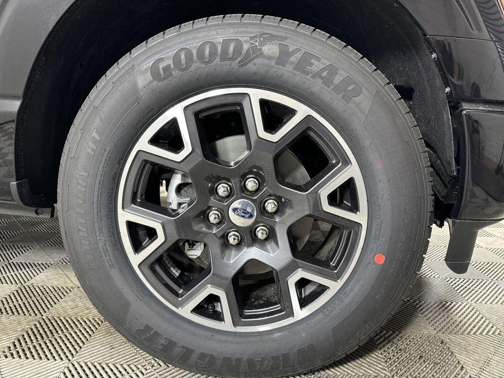 new 2025 Ford F-150 car, priced at $41,833