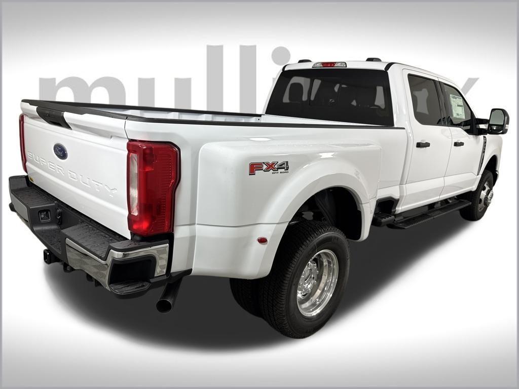 new 2026 Ford F-350 car, priced at $64,594