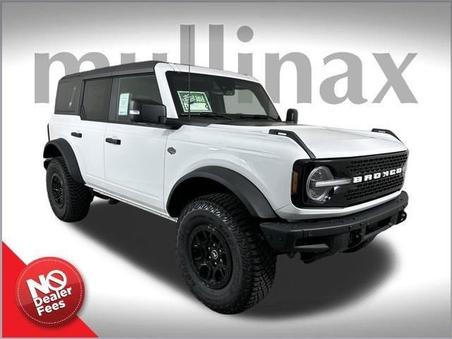 new 2024 Ford Bronco car, priced at $59,381