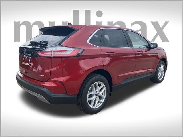 new 2024 Ford Edge car, priced at $33,905