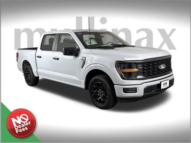 new 2025 Ford F-150 car, priced at $40,495