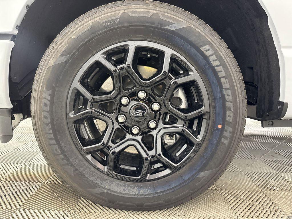 new 2025 Ford F-150 car, priced at $40,495
