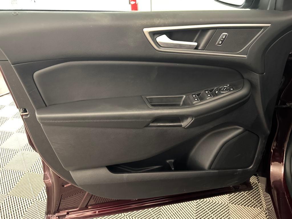 used 2021 Ford Edge car, priced at $20,900