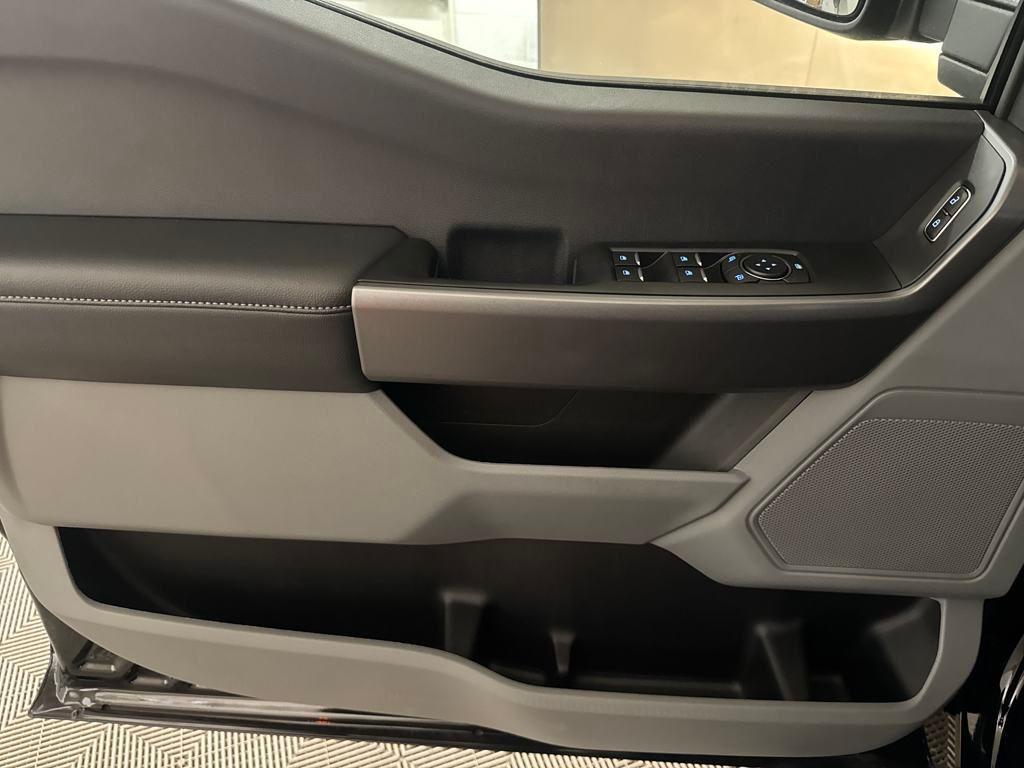 new 2025 Ford F-350 car, priced at $60,306