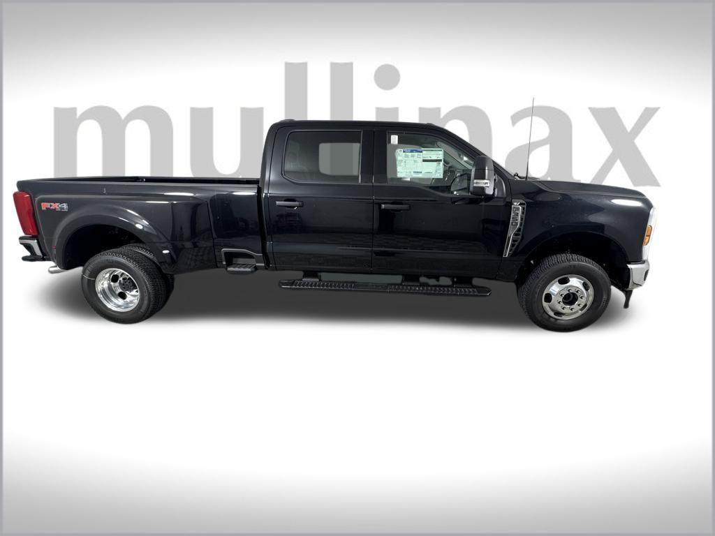 new 2025 Ford F-350 car, priced at $60,306
