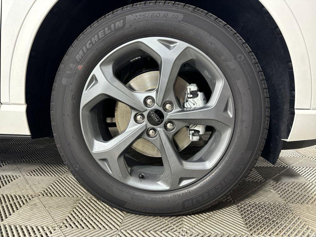 new 2024 Ford Escape car, priced at $33,187