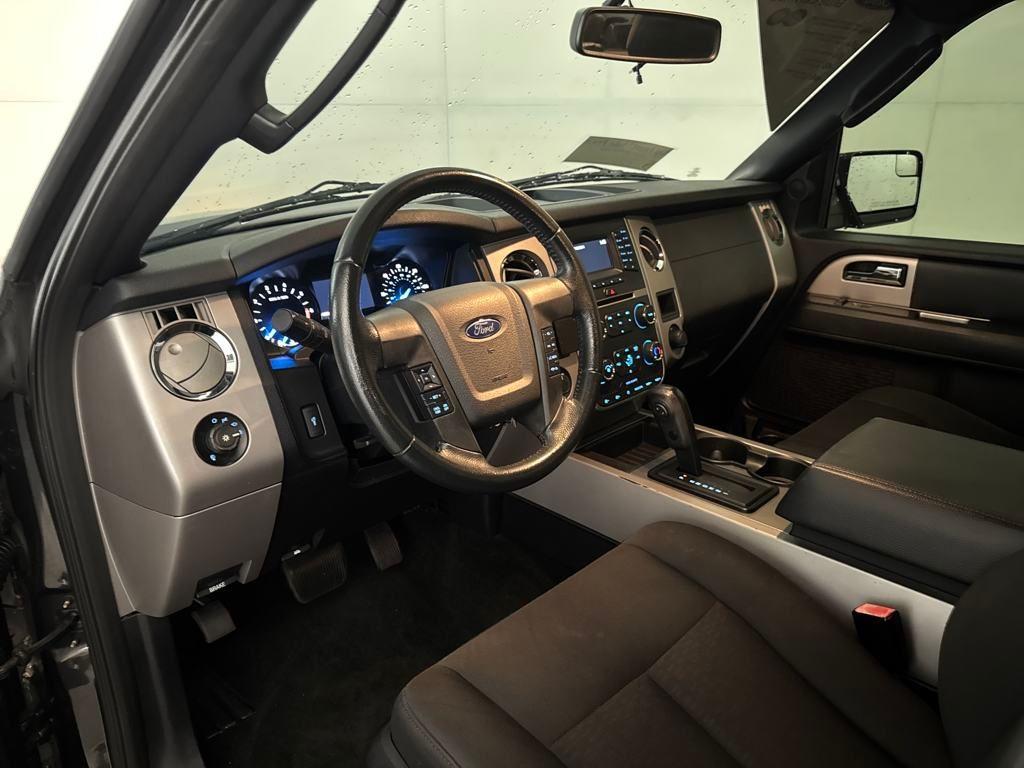 used 2017 Ford Expedition car, priced at $15,900
