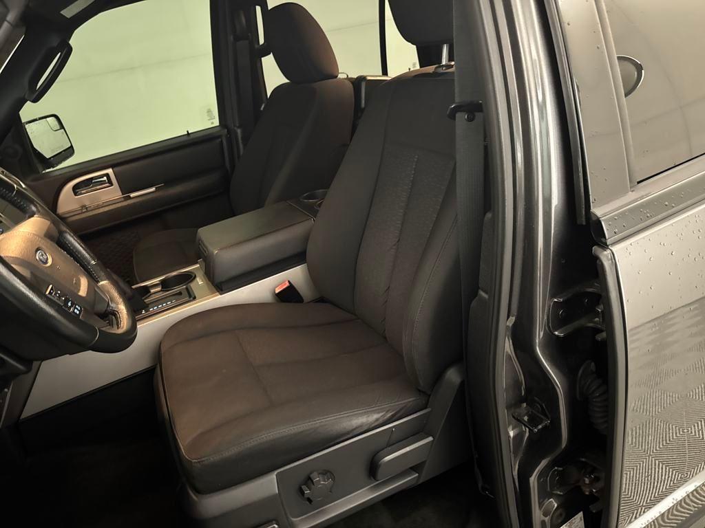 used 2017 Ford Expedition car, priced at $15,900