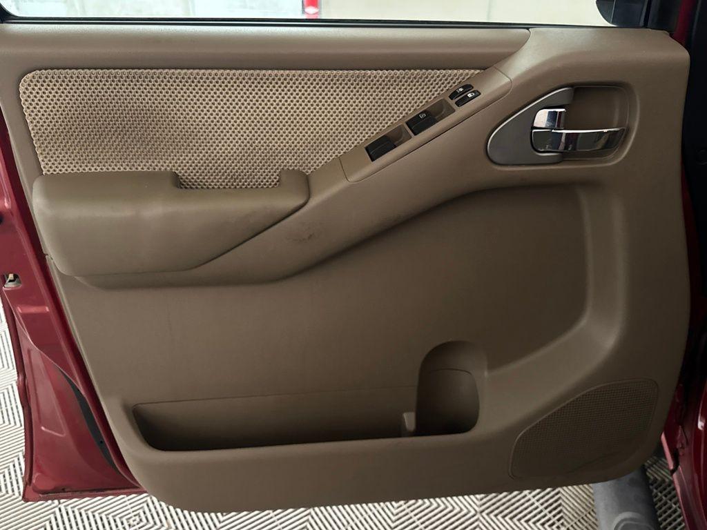 used 2007 Nissan Frontier car, priced at $8,900