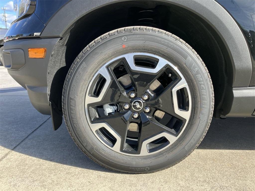 new 2024 Ford Bronco Sport car, priced at $33,996