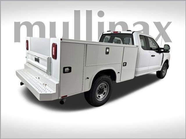 new 2025 Ford F-250 car, priced at $48,086