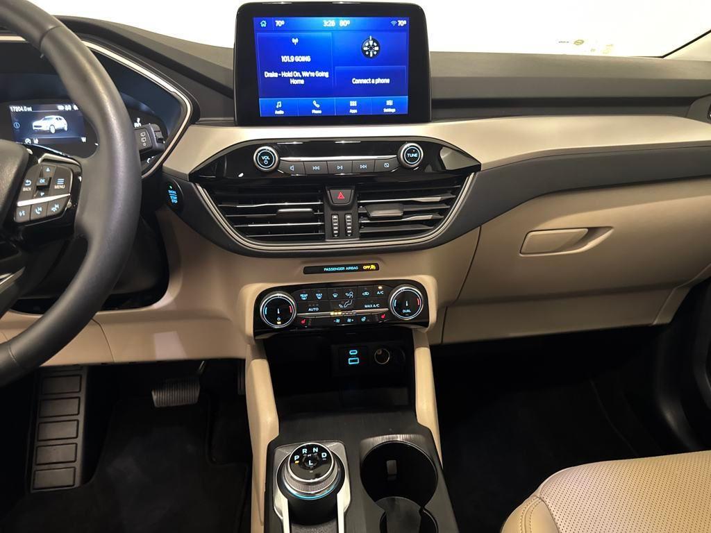 used 2022 Ford Escape car, priced at $21,900