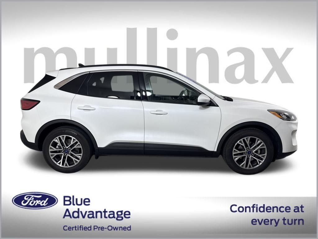 used 2022 Ford Escape car, priced at $21,900