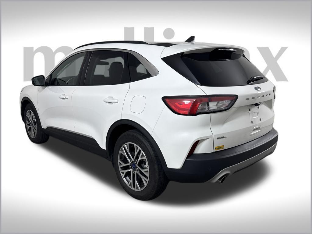 used 2022 Ford Escape car, priced at $21,900
