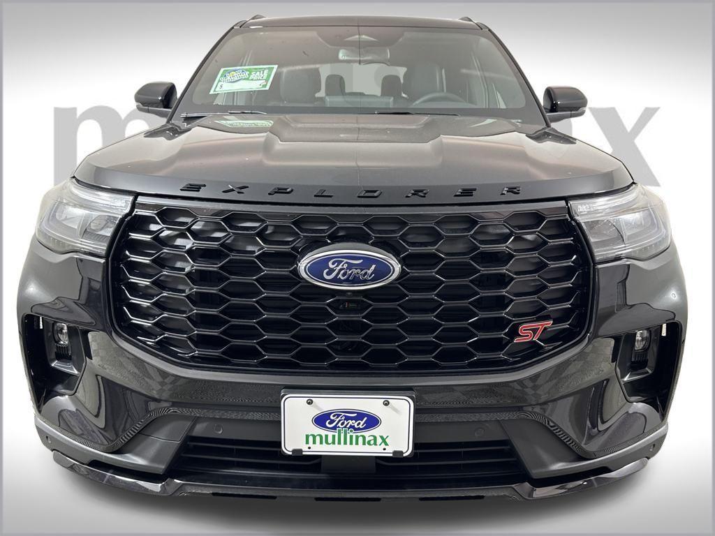 new 2025 Ford Explorer car, priced at $55,857