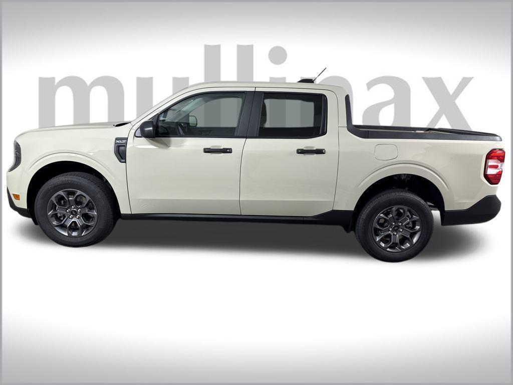 new 2025 Ford Maverick car, priced at $32,979