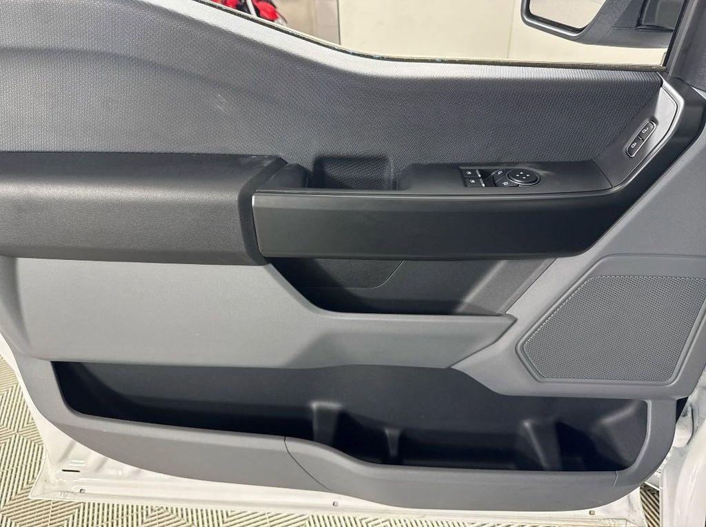 new 2025 Ford F-150 car, priced at $37,302