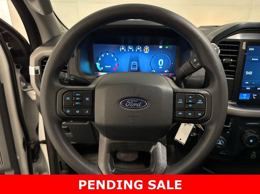 new 2025 Ford F-150 car, priced at $41,960