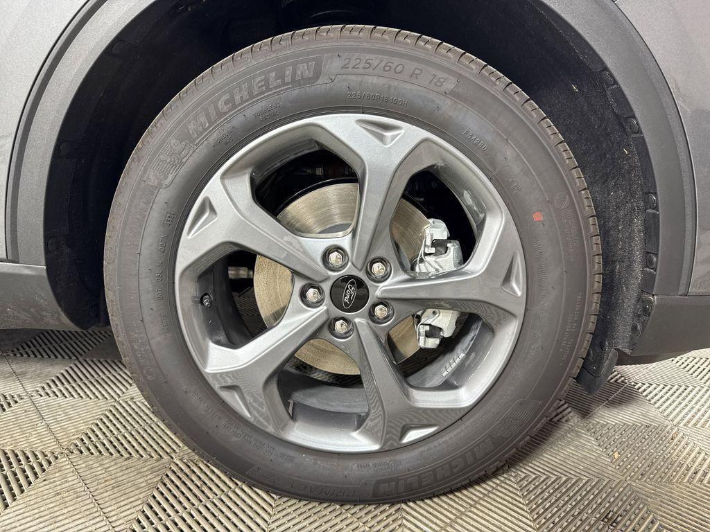 new 2025 Ford Escape car, priced at $30,060