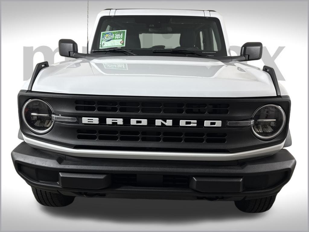 new 2025 Ford Bronco car, priced at $40,227