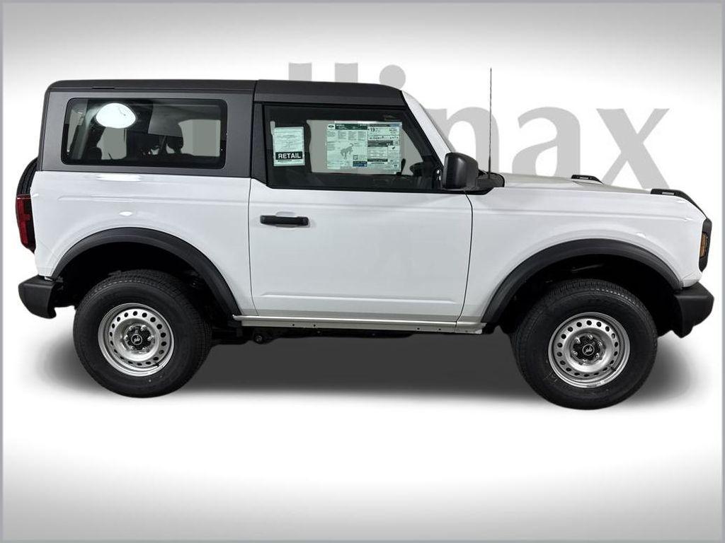 new 2025 Ford Bronco car, priced at $40,227