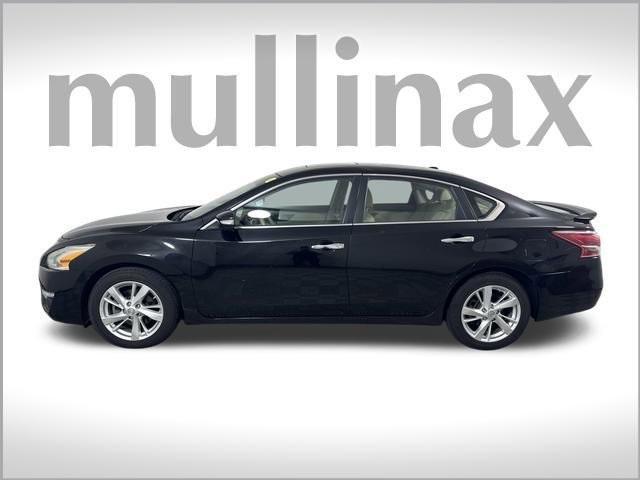 used 2013 Nissan Altima car, priced at $7,901