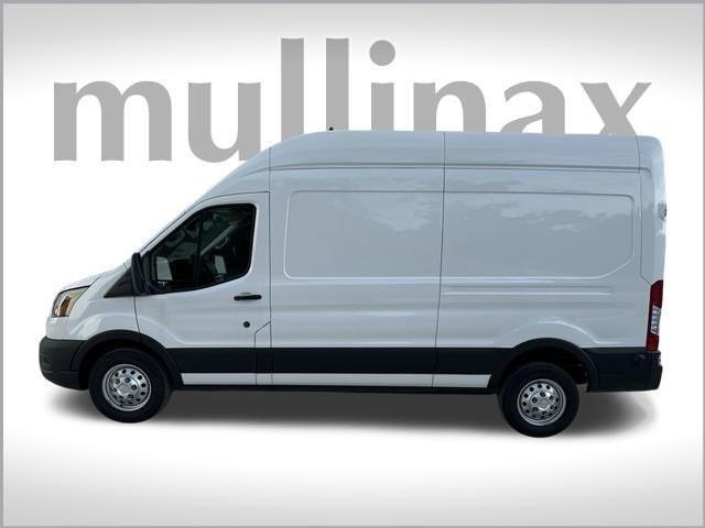 new 2024 Ford Transit-250 car