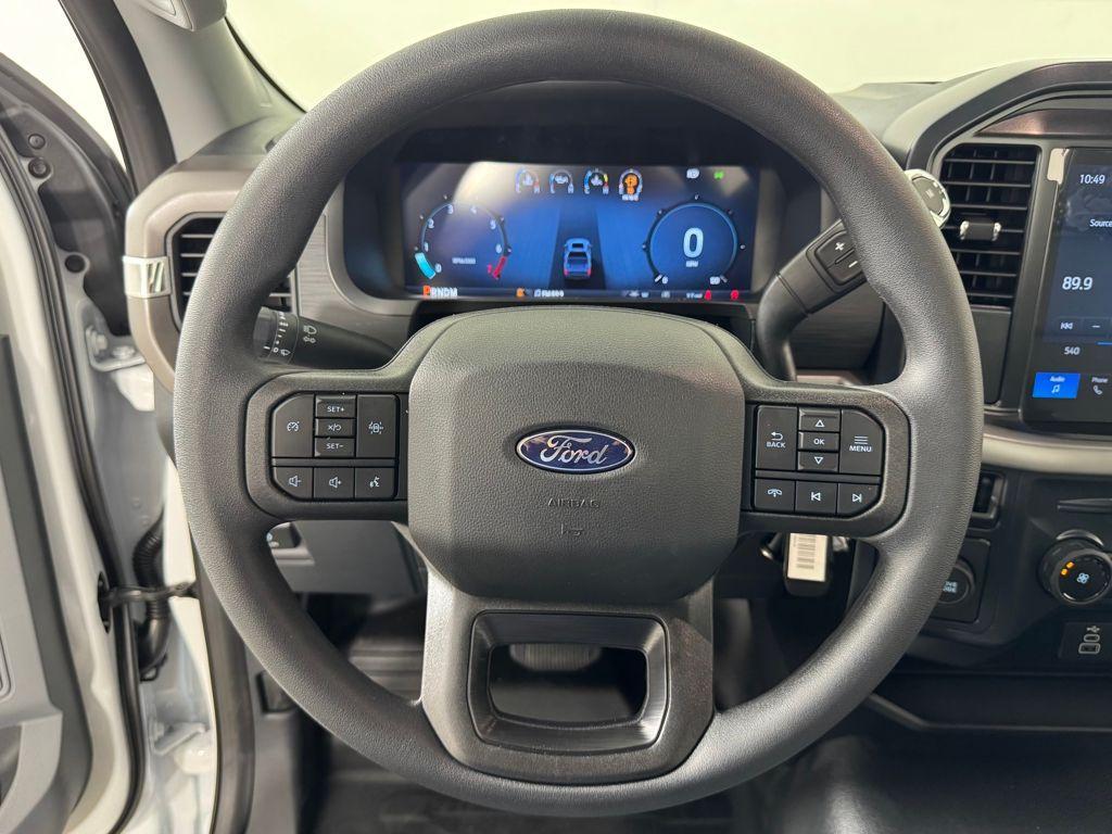 new 2025 Ford F-150 car