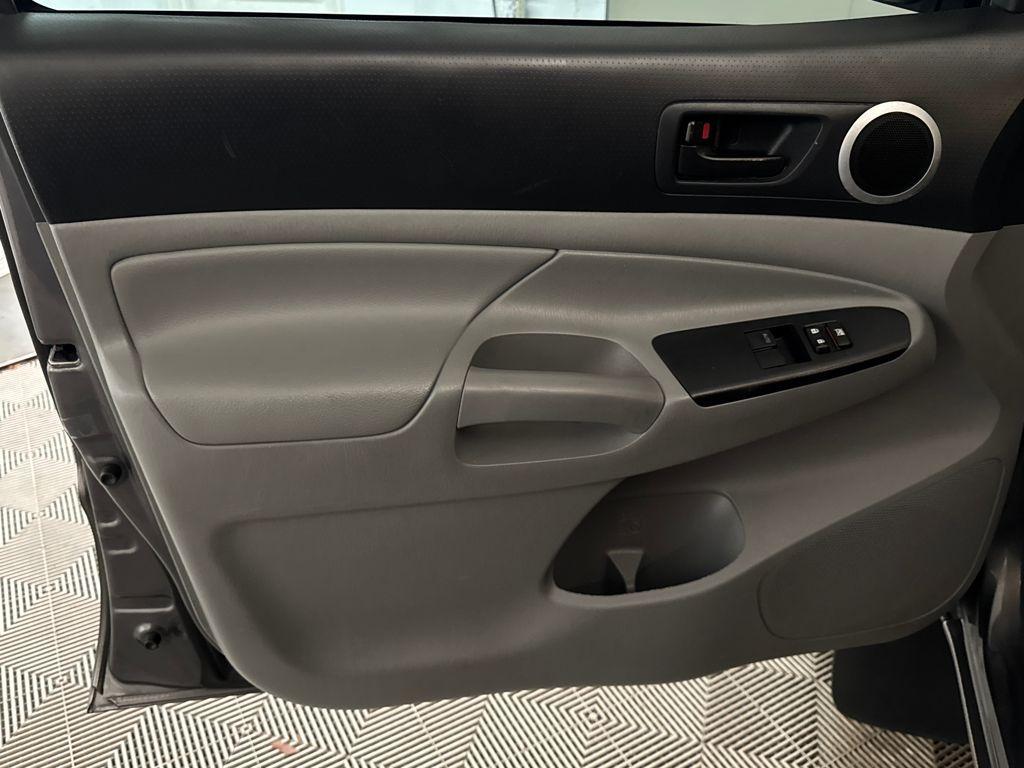 used 2014 Toyota Tacoma car, priced at $16,900