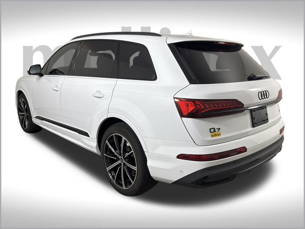 used 2023 Audi Q7 car, priced at $48,250