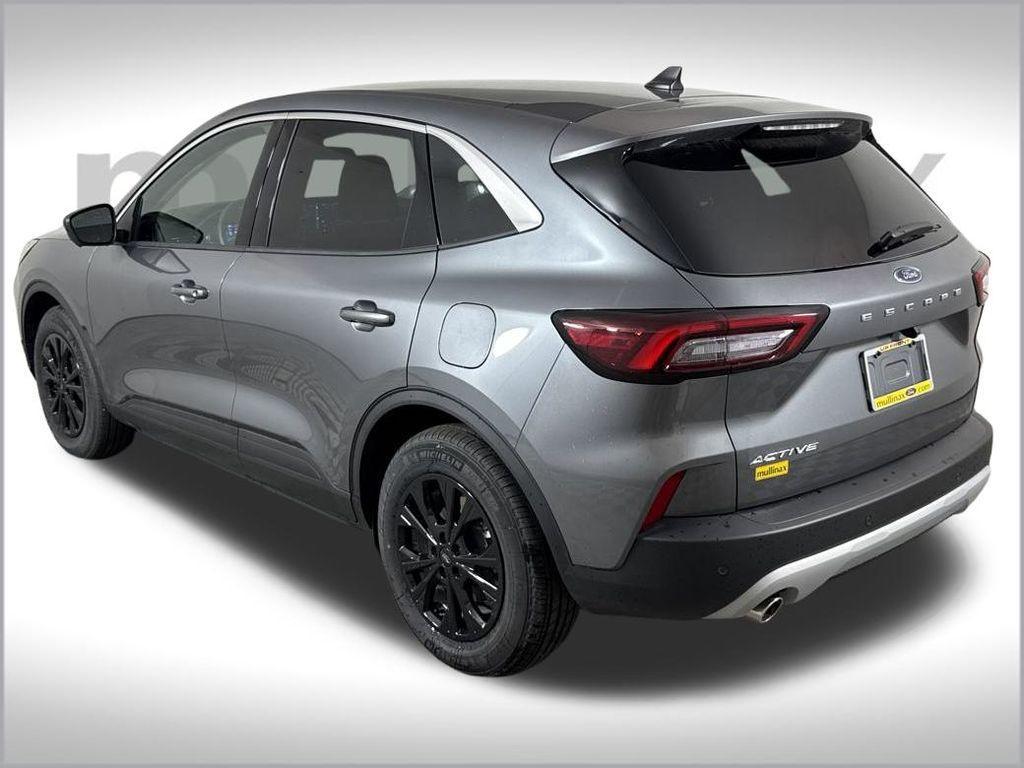 new 2024 Ford Escape car, priced at $27,558