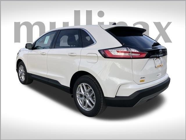 new 2024 Ford Edge car, priced at $33,605