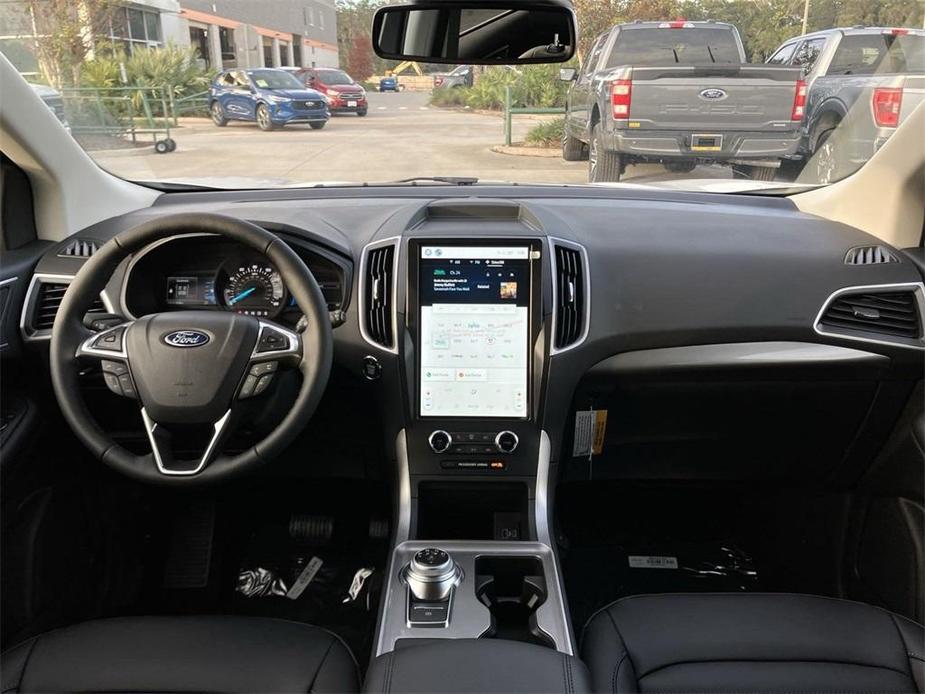 new 2024 Ford Edge car, priced at $34,605