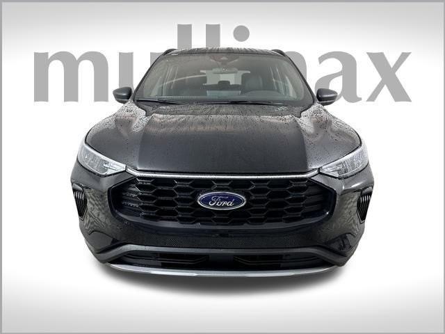 new 2025 Ford Escape car, priced at $30,525