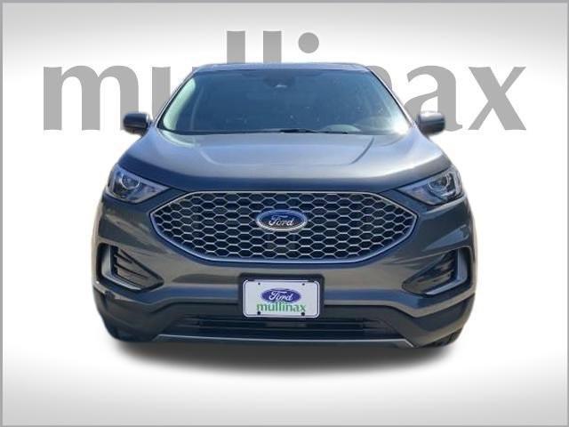 new 2024 Ford Edge car, priced at $32,410