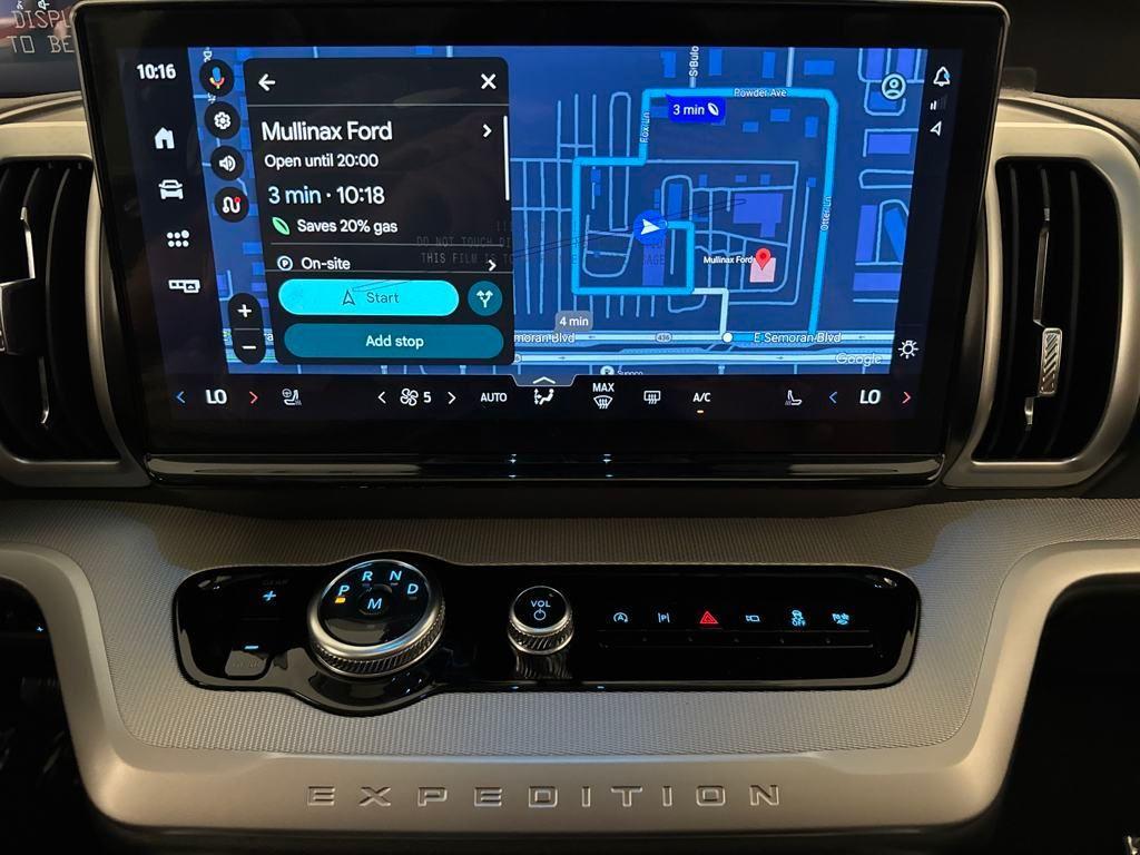 new 2025 Ford Expedition Max car, priced at $69,518