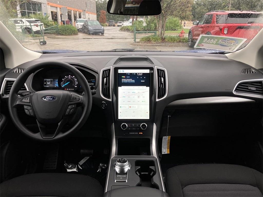 new 2024 Ford Edge car, priced at $34,092