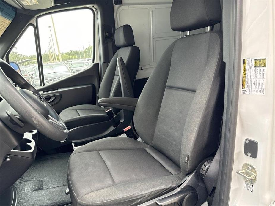 used 2022 Mercedes-Benz Sprinter 2500 car, priced at $42,900