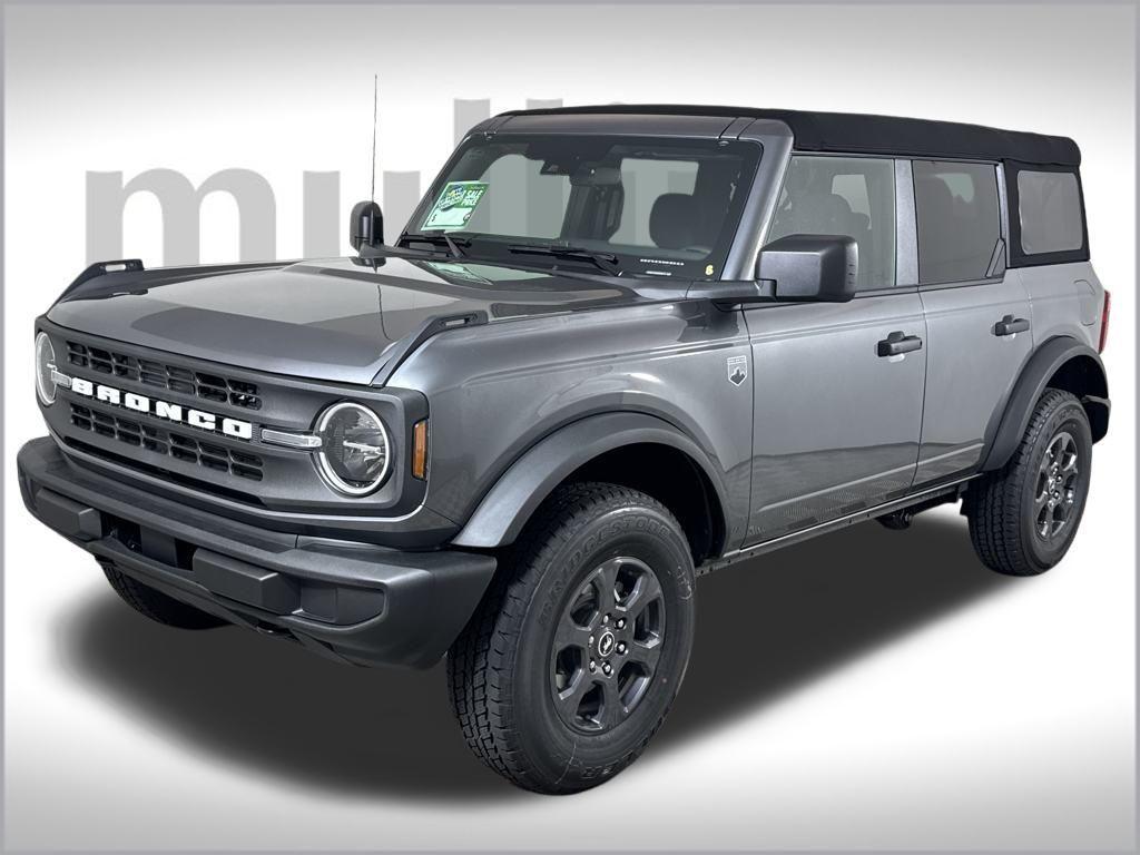 new 2025 Ford Bronco car, priced at $42,955