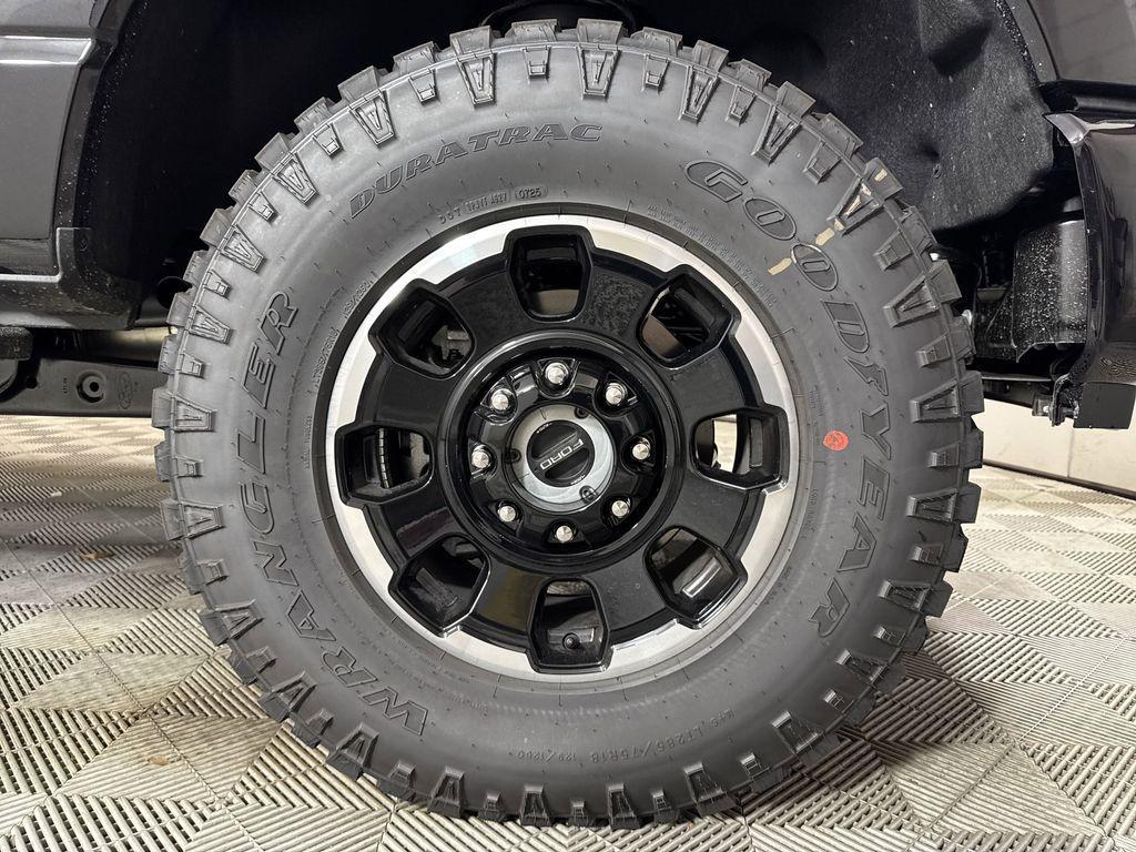 new 2025 Ford F-250 car, priced at $84,625