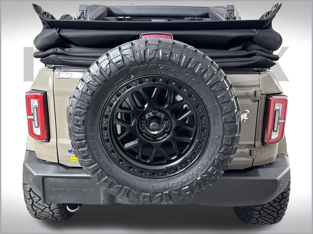 new 2025 Ford Bronco car, priced at $53,878